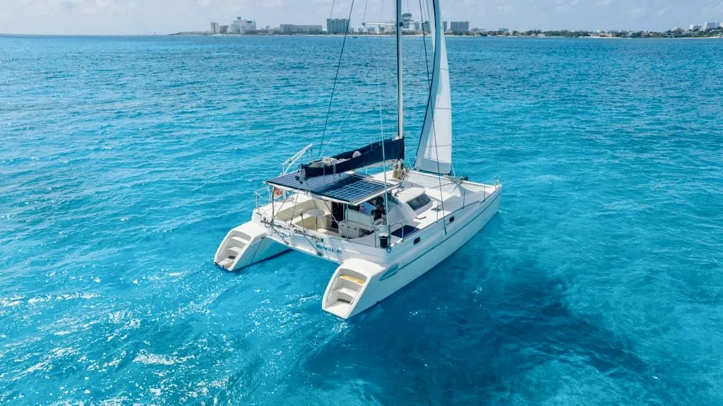 Royal Escape 25 Pax